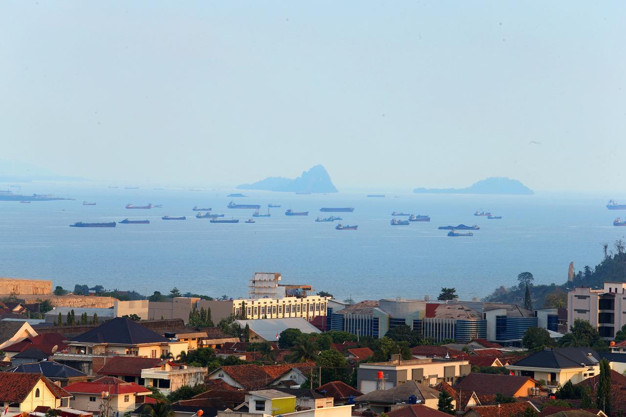 Batiqa Hotel Lampung Bandar Lampung Exteriör bild